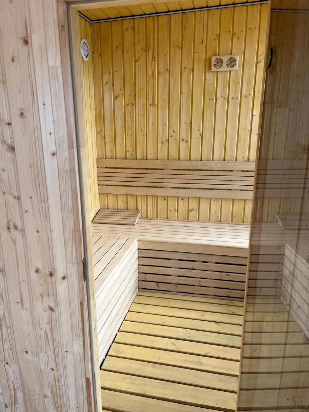 Domek Caloroczny Hawaje Nad Jeziorem Kazub Cieciorka Ngoại thất bức ảnh
